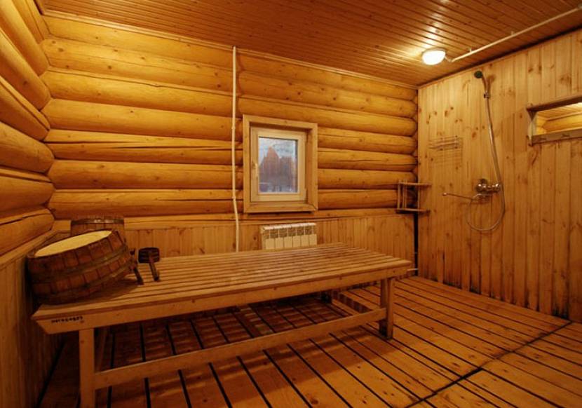 Пол в бане: деревянный и бетонный – нюансы обустройства