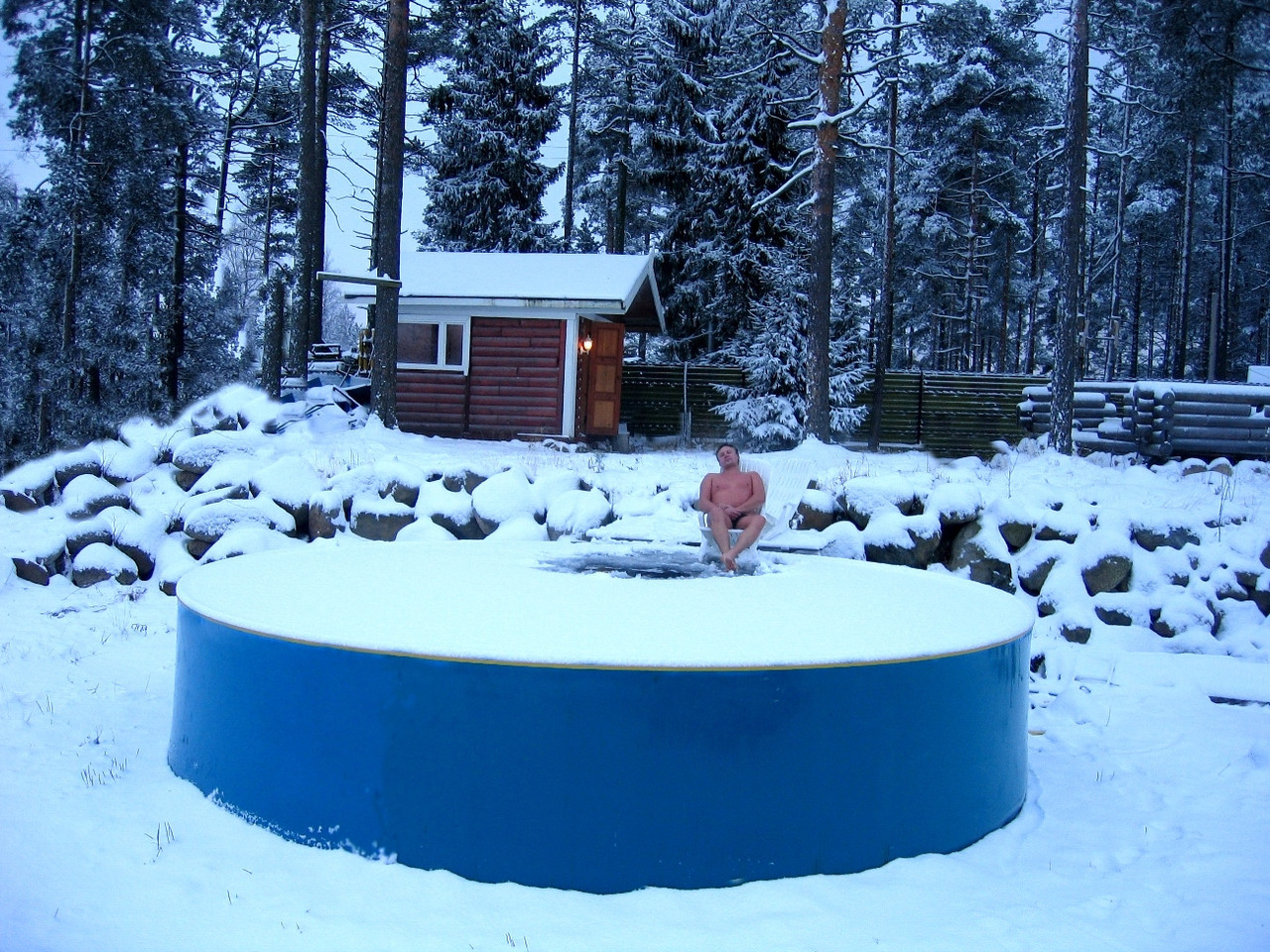 Как сложить каркасный бассейн на зиму?