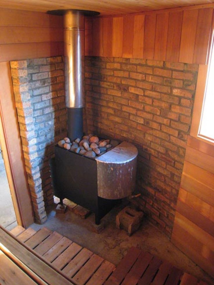 Установка печи в бане на деревянный пол
