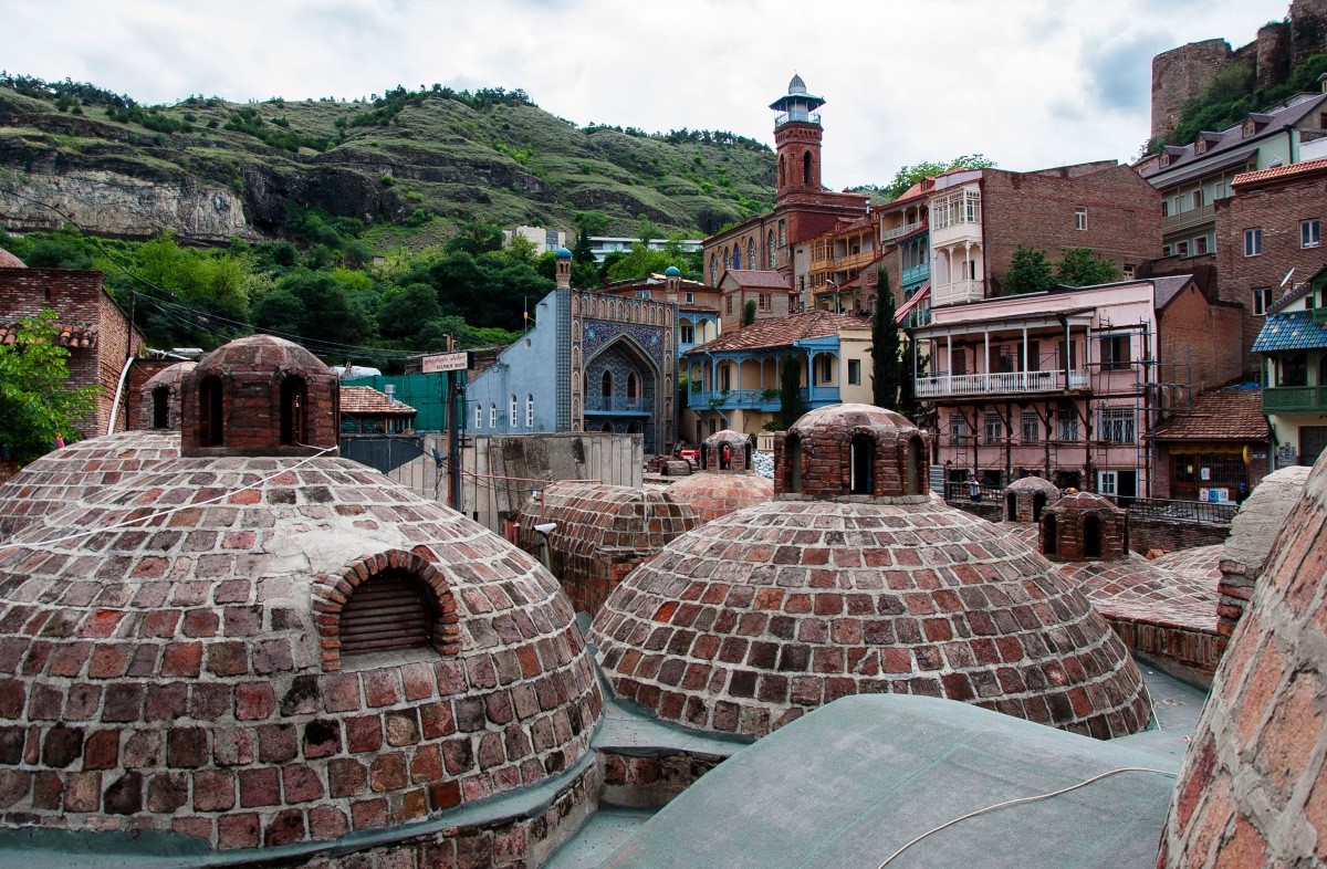 Серные бани — колоритная достопримечательность тбилиси