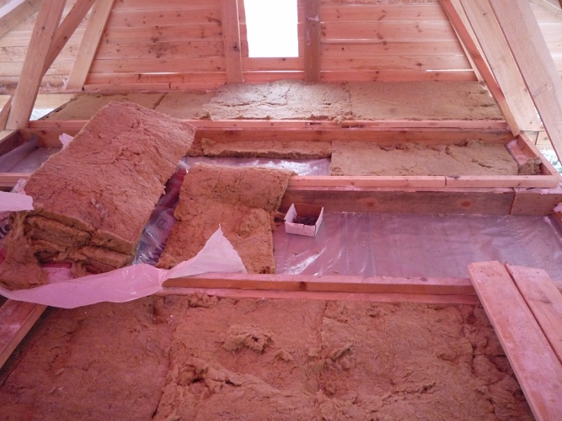 Применение блоков из опилок и цемента для строительства дома, бани, сарая, как сделать своими руками раствор для опилкобетона и пропорции компонентов