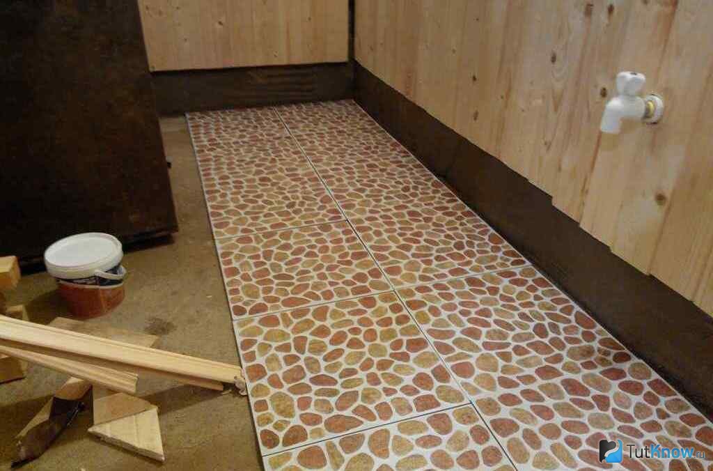 Укладка плитки на деревянный пол своими руками — подробная технология пошагово