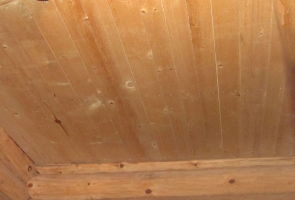 Варианты обшивки потолка в бане, материалы и способы монтажа