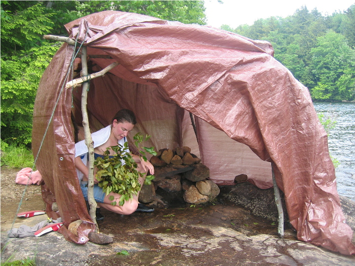 Походные бани (47 фото): мобильная палатка с печкой своими руками, переносные туристические бани nova tour и «мобиба», «морж» и «берег»