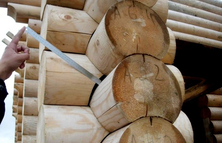Обработка древесины антисептиком - какой выбрать, в чем отличия