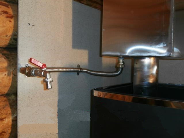 Зачем нужен кран в бане: обзор арматуры для организации банного водоснабжения
