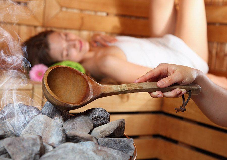 Чем полезна баня для женщины? | womancosmo.ru