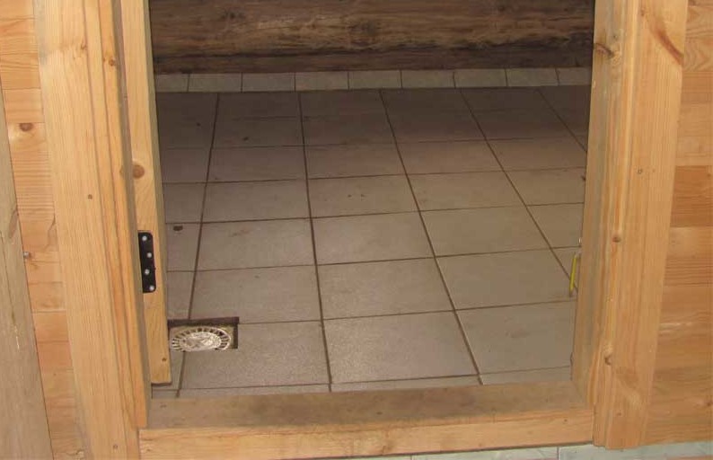 Плитка для бани – как сделать пол в бане из плитки + выбор и отделка