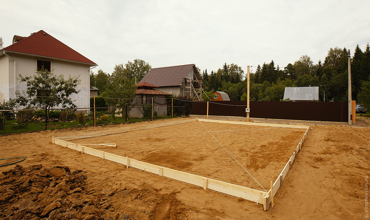 Подушка под фундамент: песчаная, бетонная или гравийная