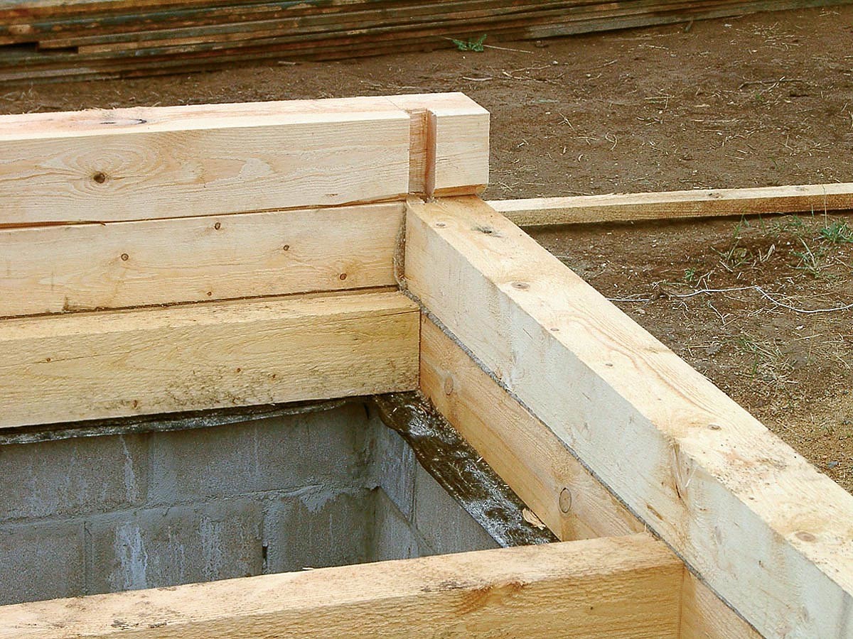 Небольшая баня из бруса своими руками - подробная инструкция по строительству!