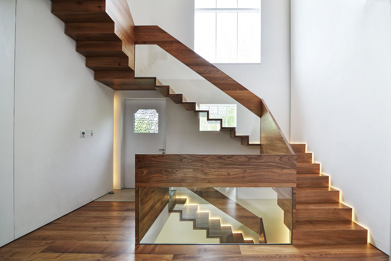Деревянные лестницы в частном доме — проекты, фото