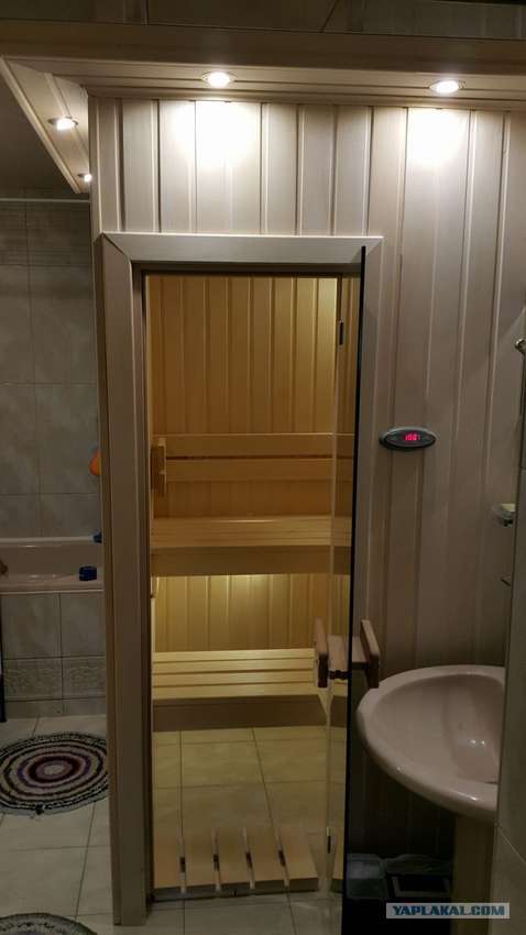 Домашняя мини сауна в ванной комнате квартиры или дома