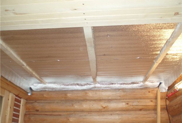 Важные рекомендации по утеплению потолка в бане
