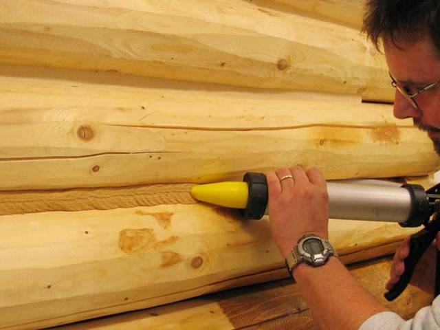 Как конопатить сруб — технология работ и подходящие материалы — строительство бани