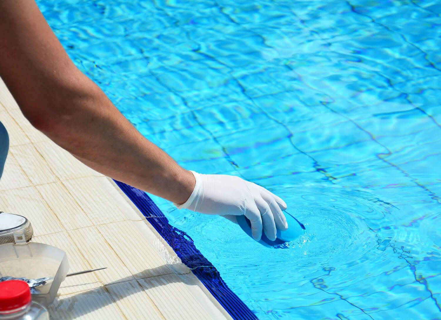 Очистка воды в бассейне: методы, препараты и рекомендации специалистов