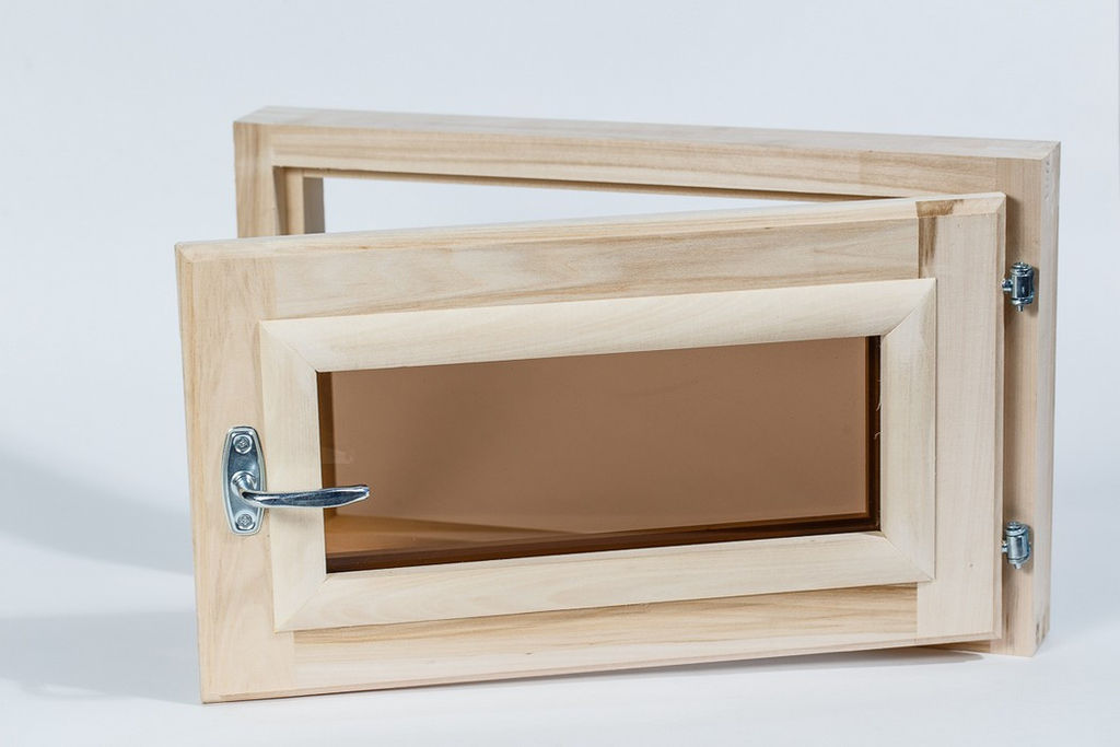 Деревянные окна со стеклопакетом для бани - строим баню или сауну