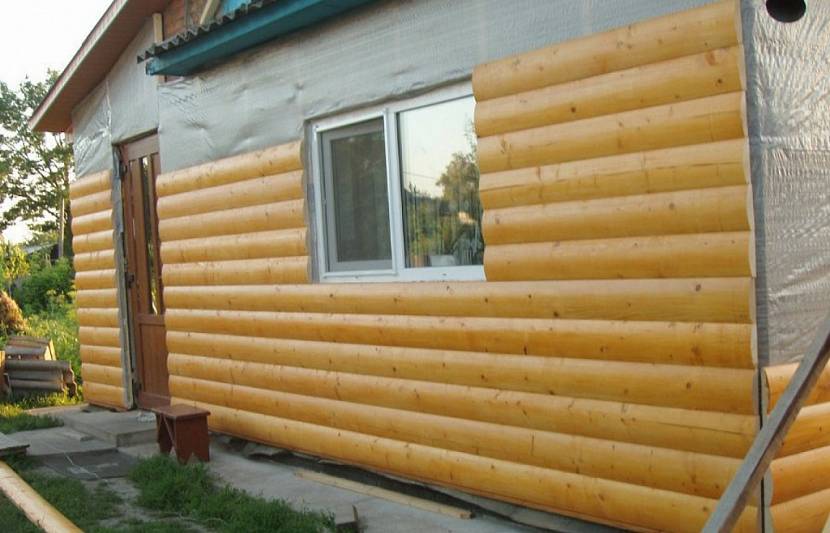 Отделка бани снаружи: сайдинг, блок-хаус, имитация бруса, вагонка и другие материалы для обшивки своими руками