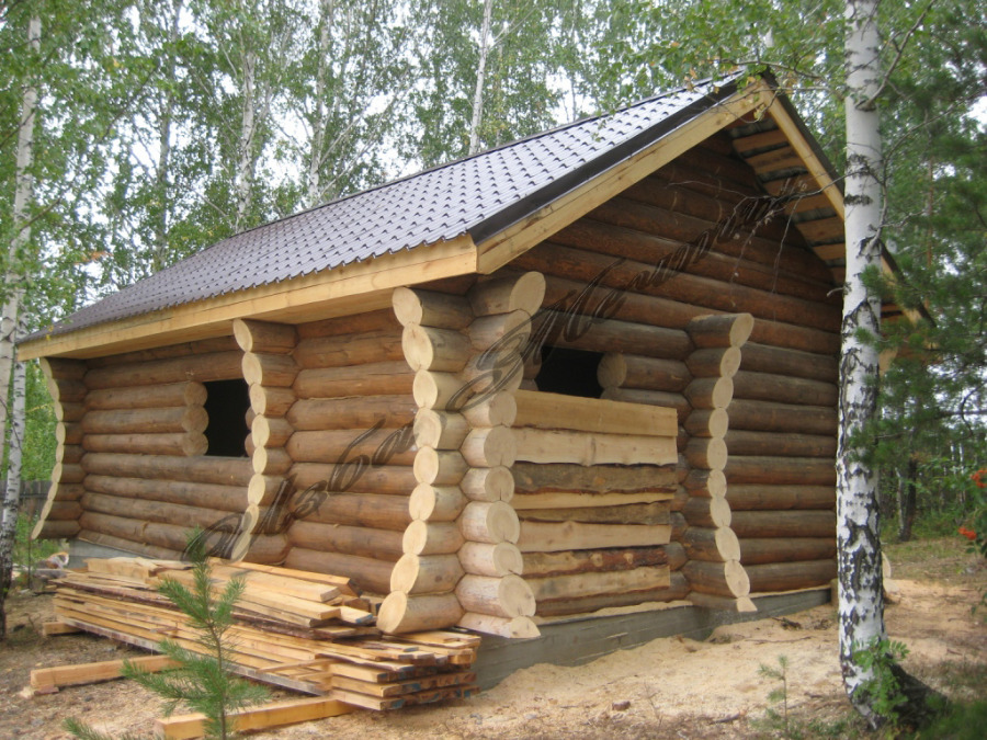 Бани из оцилиндрованного бревна (52 фото): деревянные конструкции для дома, двухэтажное строение с мансардой, отзывы владельцев