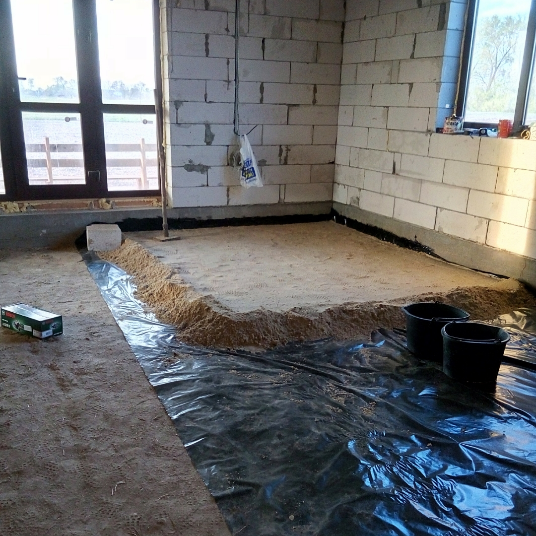 Как залить бетоном пол в бане со сливом — разбираем суть