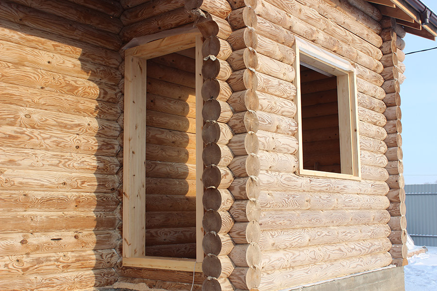 Окосячка окон и дверей в деревянном доме - установка своими руками
