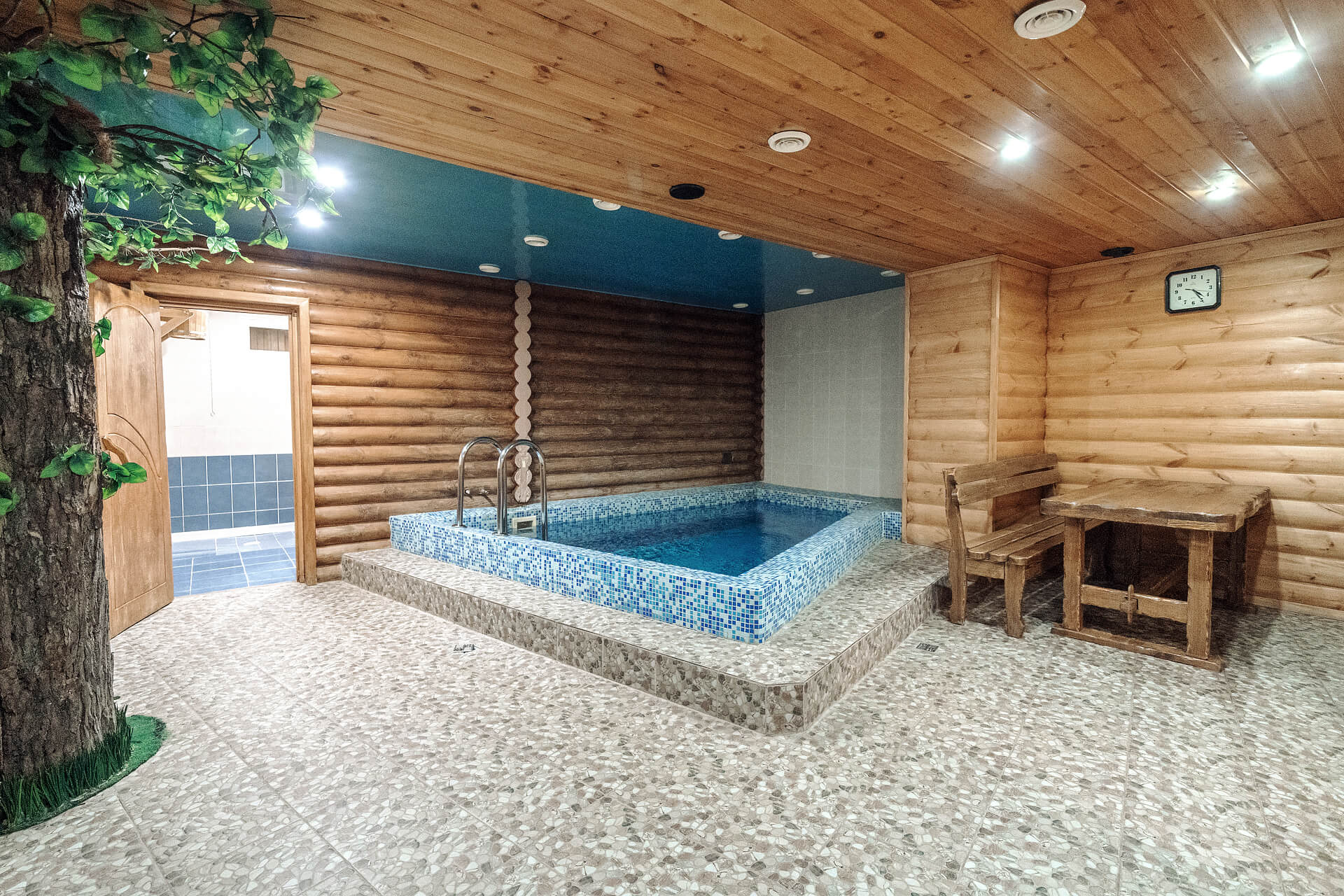 Снять баню с бассейном в подмосковье - сауны и бани на дровах