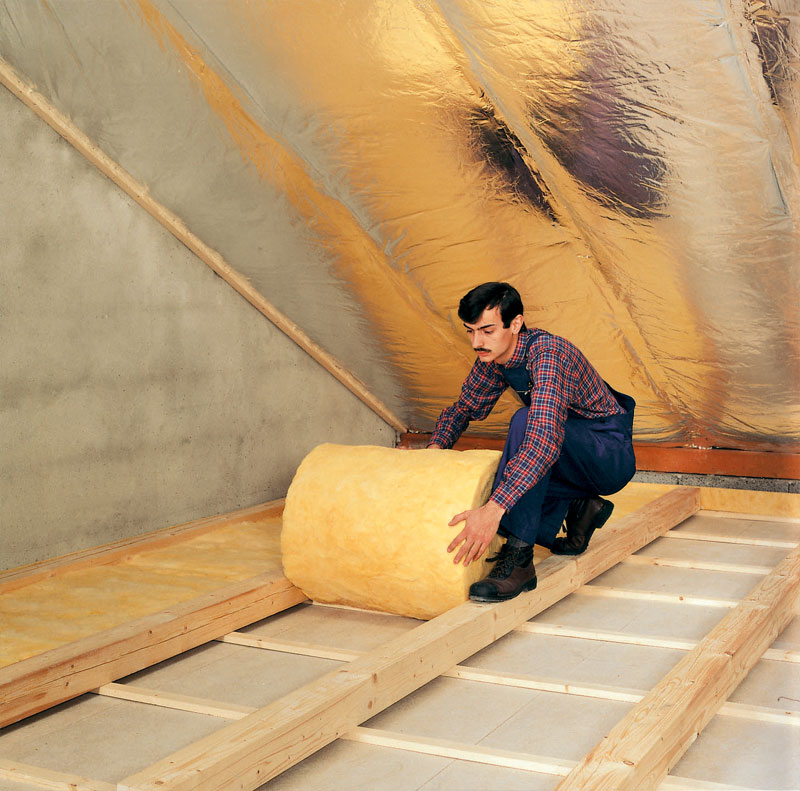 Чем утеплить потолок бани: какой выбрать утеплитель, какой лучше, материалы, теплоизоляция
