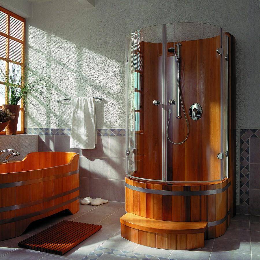 Деревянная душевая кабина для бани