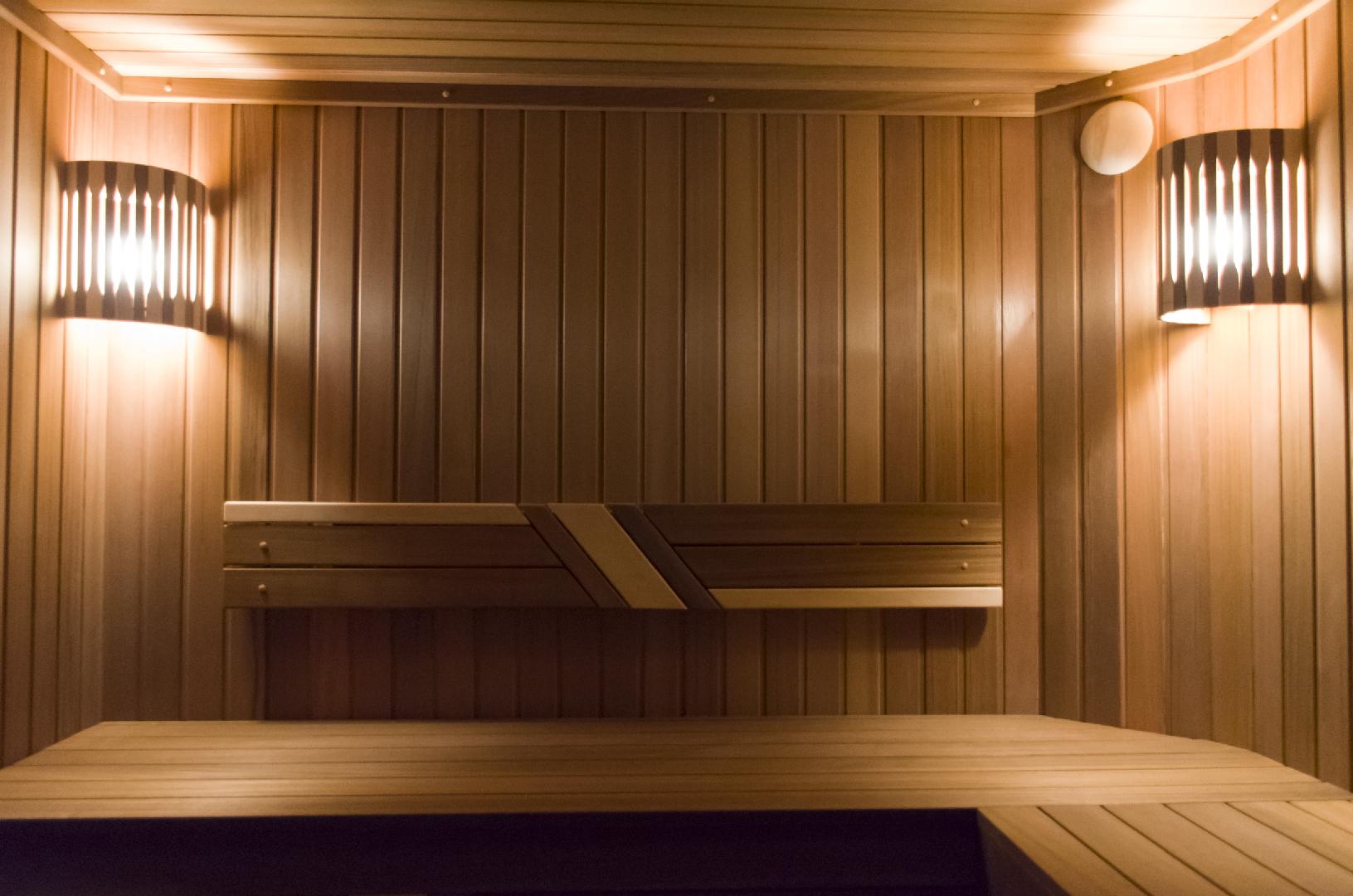 Чем обшить парилку в бане: древесина для отделки, каким деревом отделать парилку внутри лучше, выбор доски