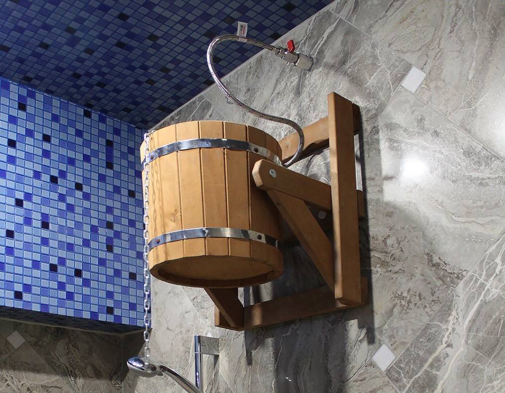 Ведро обливное для бани: деревянное банное ведро для обливания в сауне своими руками