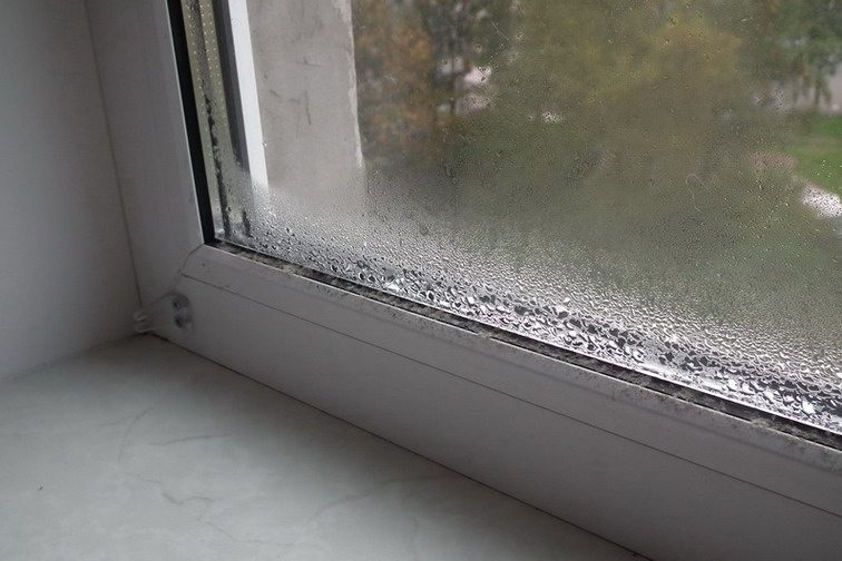 Почему текут пластиковые окна зимой. почему протекают пластиковые окна и что делать